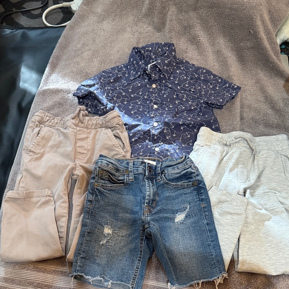 Kids sz 4 polo shirt with 3 bottoms options set